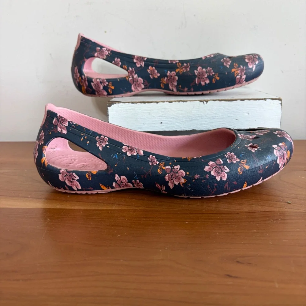 Crocs Kadee Floral Navy Pink Ballet Flats Slip On Shoes Womens Size 7
